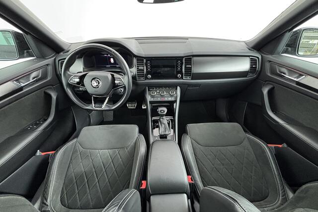 Skoda Kodiaq 1.5 TSI 150PK SPORTLINE BUSINESS DSG | Trekhaak | Panoramadak | Camera