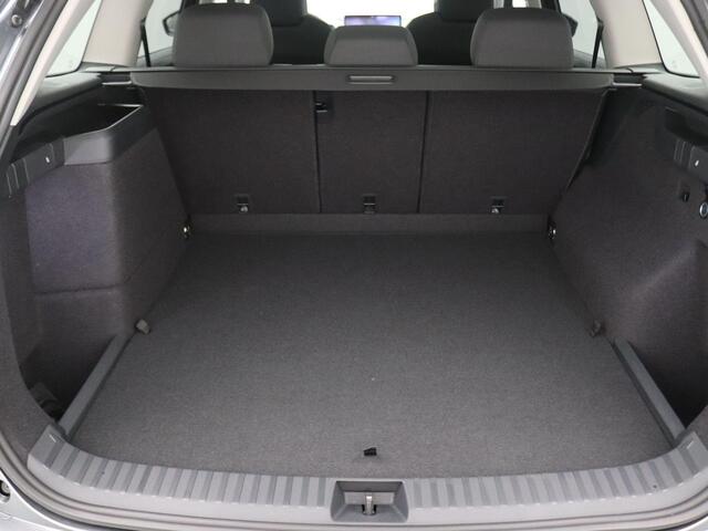 Skoda Kodiaq 1.5 TSI PHEV Business Edition Plus 204PK DSG Pano-Schuifdak, Trekhaak, 19" LM Velgen, Stoel-stuurverwarming, Keyless, Virtual Cockpit, Navi, Side Assist, Memorystoel, Achteruitrijcamera, LED koplampen/interieurverlichting