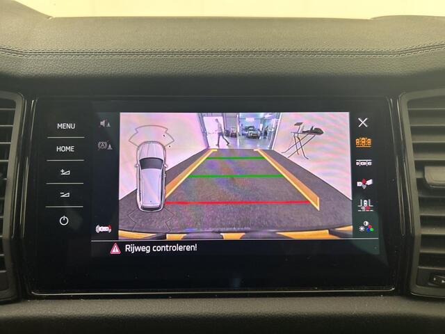 Skoda Kodiaq 1.5 TSI Sportline Business / AUTOMAAT/ PANO/ LEER/ PARK.SENSOR.V+A/ CAMERA/ SMARTLINK/ CRUISE/ STUUR+STOELVERWARM./ MEMORY SEAT/ ELEK.ACHTERKLEP/ DIGITAL DASH/ NAVI/ DAB/ CLIMA/ LED/ 19'' LMV