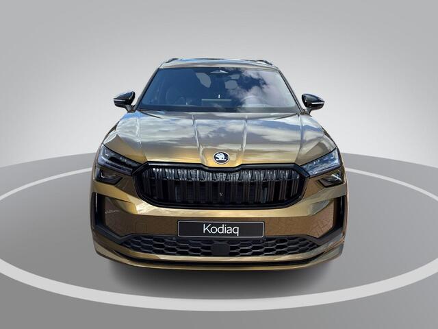 Skoda Kodiaq Sportline Business 1.5 TSI PHEV 150 kW/204PK | Dynamic Chassis Control | Head-up display | Parkeer Pakket | Winter Pakket | Comfort Pakket |