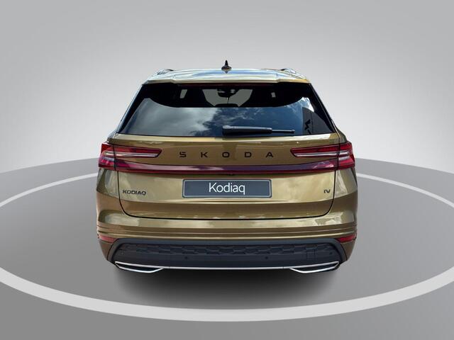 Skoda Kodiaq Sportline Business 1.5 TSI PHEV 150 kW/204PK | Dynamic Chassis Control | Head-up display | Parkeer Pakket | Winter Pakket | Comfort Pakket |