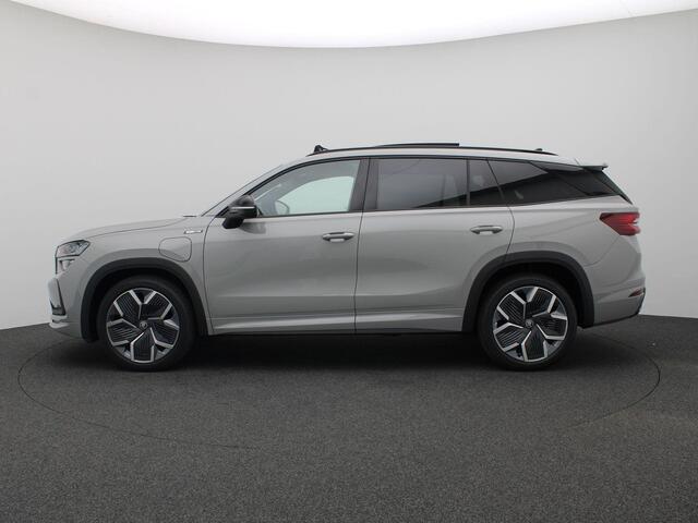 Skoda Kodiaq 1.5 TSI PHEV Sportline Business Panoramadak, Trekhaak, 20" LM Velgen, Keyless, Achteruitrijcamera, Memorystoel, Stoelverwarming, Elektr. Achterklep, Canton Audio
