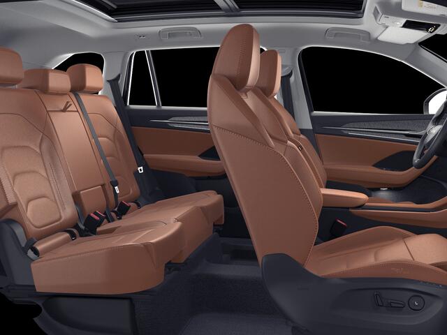Skoda Kodiaq Business Edition Plus 1.5 TSI PHEV 204 PK | Suite congnac | Trekhaak | Panorama dak | Massagefunctie | 20" Lichtmetalen velgen |
