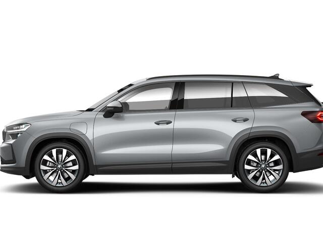 Skoda Kodiaq 1.5 TSI PHEV Business Edition Plus 204 pk 6 versn. DSG | Trekhaak | Dynamic Chasis Control | Panorama Dak | Light & View Pakket | Sunset | Velgen: 19" lichtmetalen velgen Lefka aero, zilver