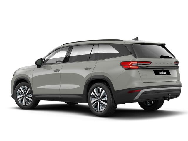 Skoda Kodiaq 1.5 TSI PHEV Edition 204 pk 6 versn. DSG | Trekhaak | Panorama Dak | Sunset | Velgen: 18" lichtmetalen velgen Soira aero, zilver