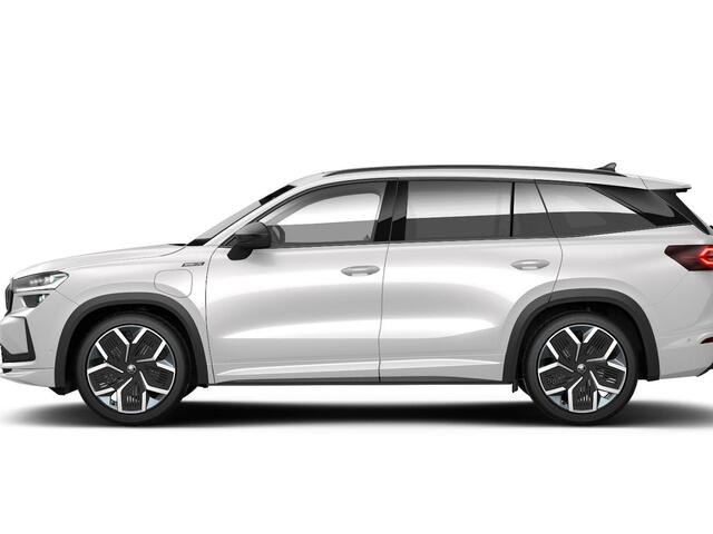 Skoda Kodiaq 1.5 TSI PHEV Sportline Business 204 pk 6 versn. DSG | Dynamic Chassis Control Pakket | Comfort Pakket | Head-up display | Parkeer Pakket | Winter Pakket | Trekhaak | Panorama Dak | 20" lichtmetalen velgen Rila aero, antraciet zwart
