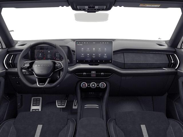 Skoda Kodiaq 1.5 TSI PHEV Sportline Business 204 pk 6 versn. DSG | Dynamic Chassis Control Pakket | Comfort Pakket | Head-up display | Parkeer Pakket | Winter Pakket | Trekhaak | Panorama Dak | 20" lichtmetalen velgen Rila aero, antraciet zwart