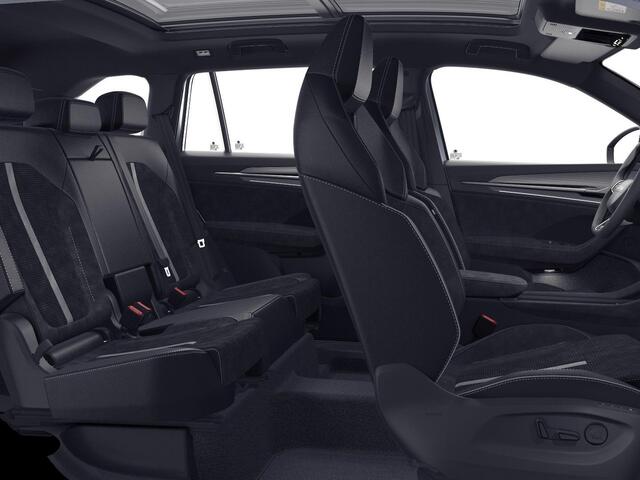 Skoda Kodiaq 1.5 TSI PHEV Sportline Business 204 pk 6 versn. DSG | Comfort Pakket | Dynamic Chassis Control Pakket | Head-up display | Panorama Dak | Parkeer Pakket | Trekhaak | Winter Pakket | 20" lichtmetalen velgen Rila aero, antraciet zwart
