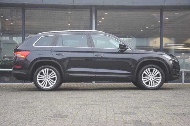 Skoda Kodiaq 1.5 TSI Business Edition DSG Automaat | Rijklaar incl. BOVAG Garantie | Org. NL | Panoramadak | 19'' Velgen | Camera | Elektrische Kofferklep | Full LED | Half Leder/Alcantara |