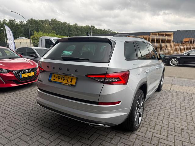 Skoda Kodiaq 1.5 TSI Sportline Business | 1E EIGENAAR | 3/6/12 MND GARANTIE | AUTOMAAT | PANO | LED | DAB | MEMORY | CARPLAY | DIGITAAL COCKPIT | TREKHAAK |