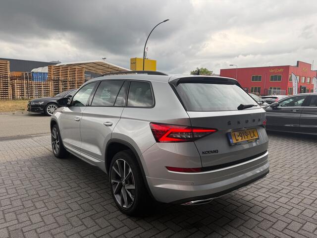 Skoda Kodiaq 1.5 TSI Sportline Business | 1E EIGENAAR | 3/6/12 MND GARANTIE | AUTOMAAT | PANO | LED | DAB | MEMORY | CARPLAY | DIGITAAL COCKPIT | TREKHAAK |