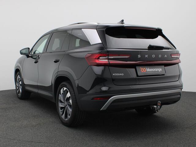 Skoda Kodiaq 1.5 TSI MHEV Business Edition Plus 7p. 150PK DSG Matrix led, Trekhaak, Panoramadak, Adaptive cruise met travel assist, Side assist, Achteruitrijcamera, Stuur-stoelverwarming, Keyless, Alarm, 19" lichtmetaal