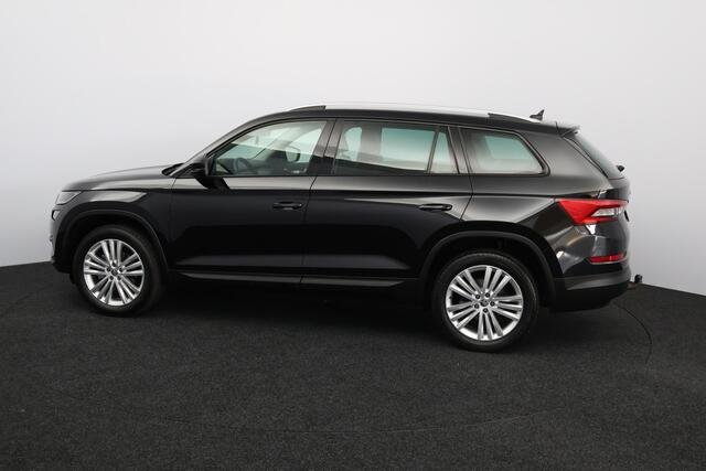 Skoda Kodiaq 1.5 TSI Limited Business Edition 7 Persoons /AUTOMAAT! /Trekhaak /LED Koplampen /Apple + Android /DAB+! /Camera /19"LMV /Navi /Climat /Cruise /Adaptief Cruise /Elek. pakket /Bluetooth /Stoelverw. /Isofix /Armsteun.