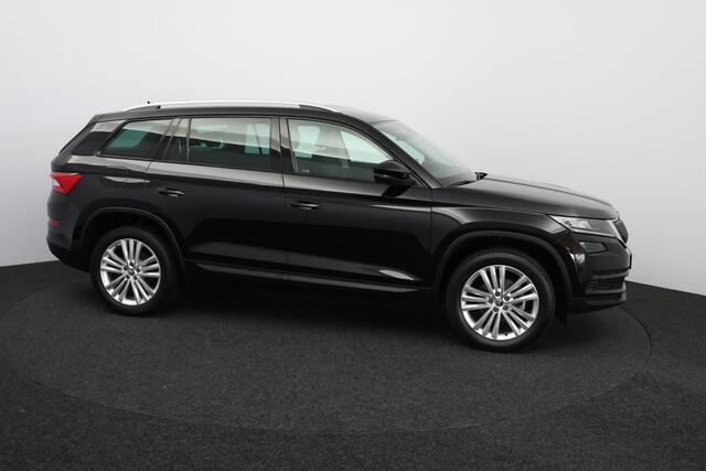 Skoda Kodiaq 1.5 TSI Limited Business Edition 7 Persoons /AUTOMAAT! /Trekhaak /LED Koplampen /Apple + Android /DAB+! /Camera /19"LMV /Navi /Climat /Cruise /Adaptief Cruise /Elek. pakket /Bluetooth /Stoelverw. /Isofix /Armsteun.