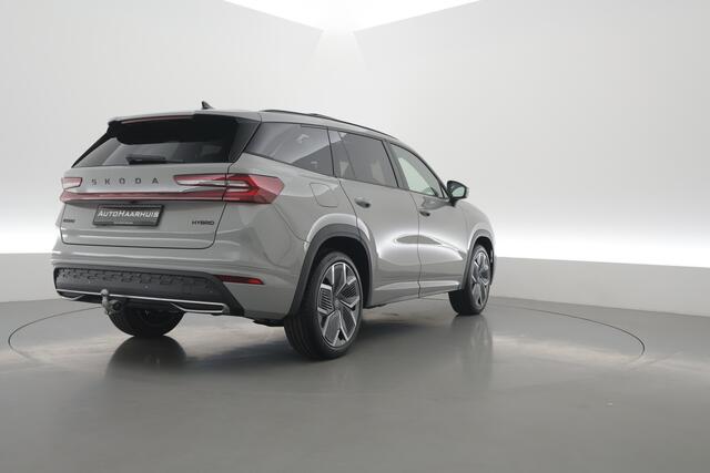 Skoda Kodiaq 1.5 TSI MHEV Sportline Business 7p | Rijklaar! | S/K-Dak | E-Trekhaak | Memory | Stuur-Stoelverw. | Dig. Cockpit | Camera+PDC | E-Klep | LED | Adapt. Cruise | Nav+App.Connect | E-Spiegels | Climate V