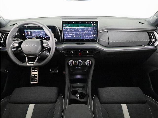 Skoda Kodiaq Sportline Business PHEV 1.5 TSI 204 pk 6 versn. DSG | Comfort Pakket | Panoramadak | Trekhaak | Winterpakket | Elek. stoel | Adaptive Cruise | Blind Spot |
