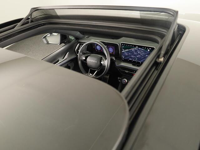 Skoda Kodiaq Sportline Business PHEV 1.5 TSI 204 pk 6 versn. DSG | Comfort Pakket | Panoramadak | Trekhaak | Winterpakket | Elek. stoel | Adaptive Cruise | Blind Spot |