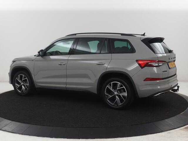 Skoda Kodiaq 1.5 TSI Sportline Business | Leder | Memory | Adaptive cruise | Stoelverwarming | Camera | Park assist | Sfeerverlichting | Bluetooth | Navigatie | Elektrische achterklep | Trekhaak