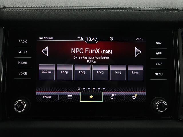 Skoda Kodiaq 1.5 TSI Sportline Business | Leder | Memory | Adaptive cruise | Stoelverwarming | Camera | Park assist | Sfeerverlichting | Bluetooth | Navigatie | Elektrische achterklep | Trekhaak