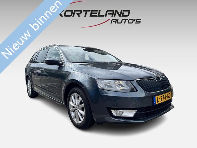 Skoda OCTAVIA Combi 1.0 TSI Greentech Ambition Business