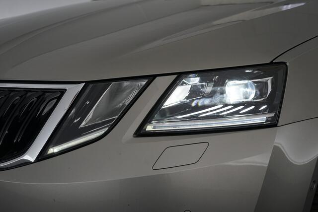 Skoda OCTAVIA 1.0 TSI Greentech Style Business