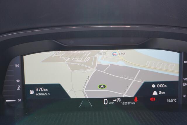 Skoda OCTAVIA Combi 1.0 TSI Business Edition | VIRTUAL COCKPIT | ECC | CARPLAY | NAVI | KEYLESS