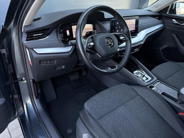 Skoda OCTAVIA Combi 1.5 e-TSI BNS Edition Plus 150PK ?Automaat ?Virtual Cockpit ?Matrix LED ?Navigatie ?Apple Carplay & Android Auto ?Stoelverwarming ?Keyless ?Climate ?Cruise ?Parkeersensoren ?Lichtmetaal