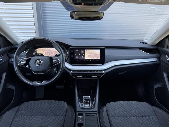 Skoda OCTAVIA Combi 1.5 e-TSI BNS Edition Plus 150PK ?Automaat ?Virtual Cockpit ?Matrix LED ?Navigatie ?Apple Carplay & Android Auto ?Stoelverwarming ?Keyless ?Climate ?Cruise ?Parkeersensoren ?Lichtmetaal