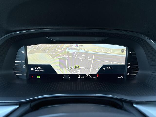 Skoda OCTAVIA Combi 1.5 e-TSI BNS Edition Plus 150PK ?Automaat ?Virtual Cockpit ?Matrix LED ?Navigatie ?Apple Carplay & Android Auto ?Stoelverwarming ?Keyless ?Climate ?Cruise ?Parkeersensoren ?Lichtmetaal