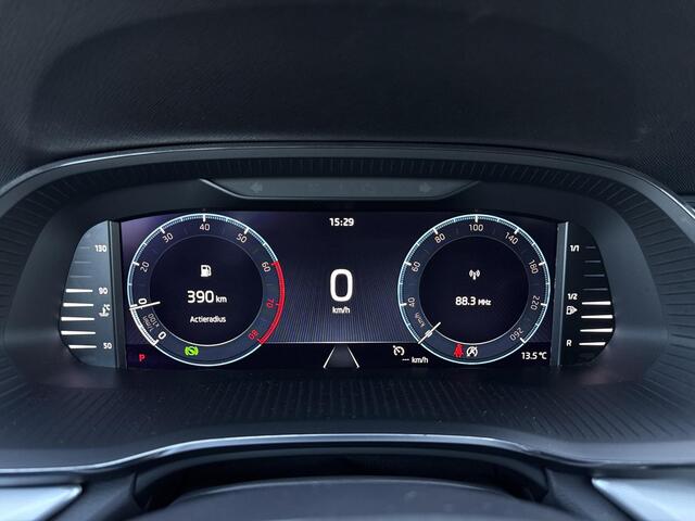 Skoda OCTAVIA Combi 1.5 e-TSI BNS Edition Plus 150PK ?Automaat ?Virtual Cockpit ?Matrix LED ?Navigatie ?Apple Carplay & Android Auto ?Stoelverwarming ?Keyless ?Climate ?Cruise ?Parkeersensoren ?Lichtmetaal
