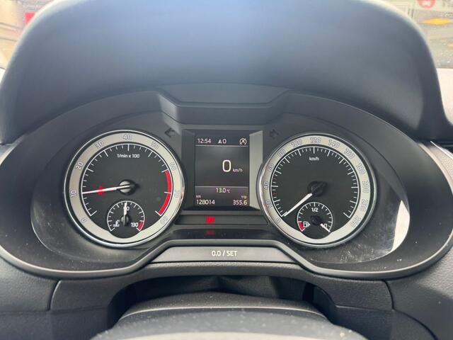 Skoda OCTAVIA Combi 1.5 TSI Greentech Ambition
