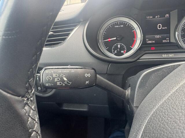 Skoda OCTAVIA Combi 1.5 TSI Greentech Ambition