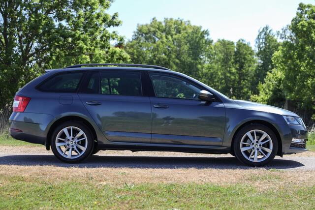 Skoda OCTAVIA Combi 1.4 TSI 150 pk Style ?Carplay ? Stoelverwarming ?PDC