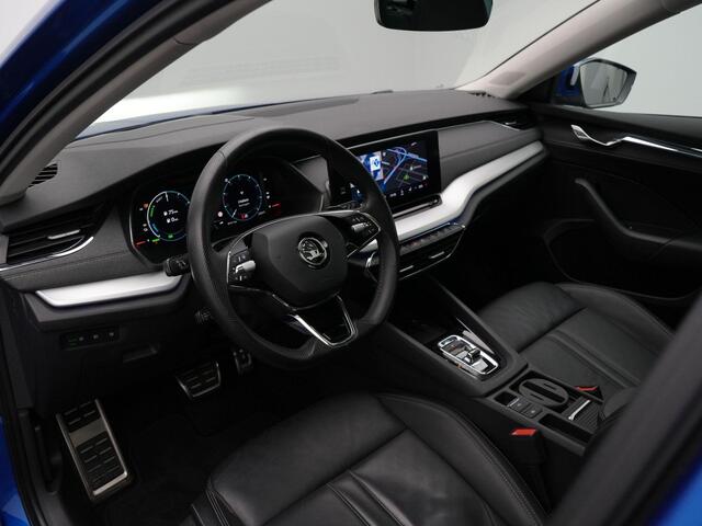 Skoda OCTAVIA Combi Business Edition 1.4 TSI iV 204 pk PHEV | Pano | Leder | CANTON | 18 inch