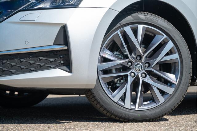 Skoda OCTAVIA Combi 1.5 TSI MHEV Business Edition | Matrix LED | Winterpakket Plus | Travel Assist | Camera | 18"