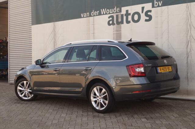 Skoda OCTAVIA Combi 1.6 TDI Style -LED-NAVI-ECC-PDC-
