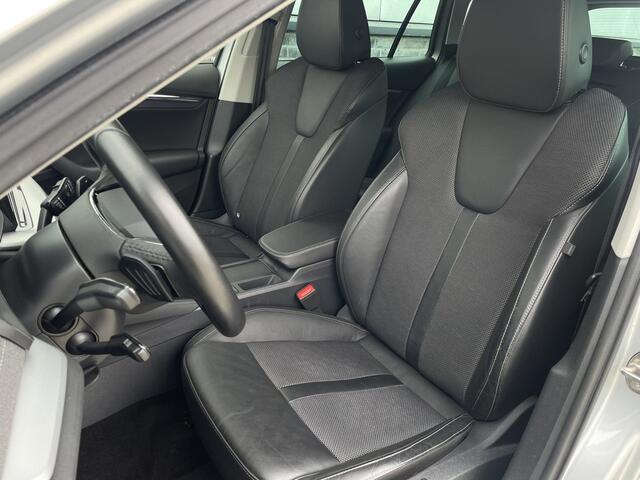 Skoda OCTAVIA Combi 1.4 TSI iV PHEV Business Edition | Head-Up | Carplay | LED | Camera | Memory | Navi | Sfeerverl.