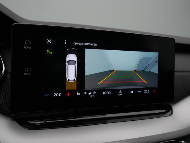 Skoda OCTAVIA Combi Sportline 1.5 TSI 150 pk DSG | Pano | Full LED Matrix koplampen | Achteruitrijcamera | Stoelverwarming | Cruise Control | 18 inch