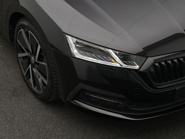 Skoda OCTAVIA Combi Sportline 1.5 TSI 150 pk DSG | Pano | Full LED Matrix koplampen | Achteruitrijcamera | Stoelverwarming | Cruise Control | 18 inch