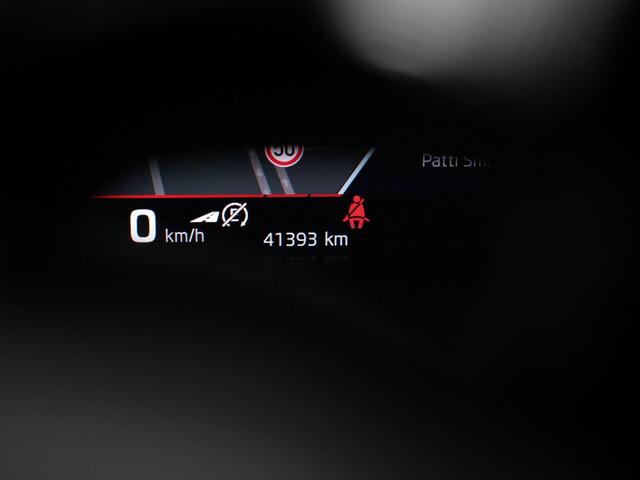 Skoda OCTAVIA Combi Business RS iV 1.4 TSI 245 pk DSG PHEV | Matrix LED | Pano | Head-Up Display | CANTON | Adaptive Cruise Control | Achteruitrijcamera