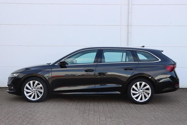 Skoda OCTAVIA Combi 1.4 TSI iV Style 204pk DSG6
