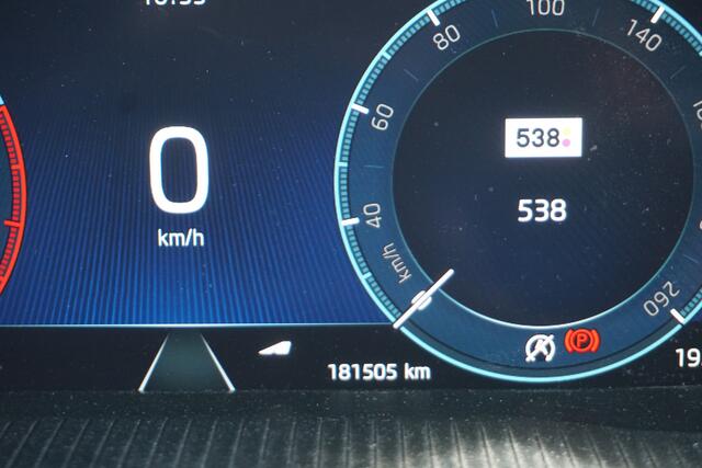 Skoda OCTAVIA Combi 1.0 TSI Sport Business | TREKHAAK | FULL LED | KEYLESS |
