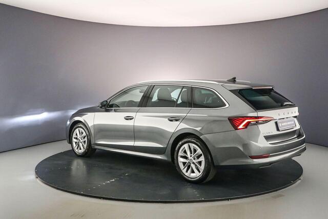 Skoda OCTAVIA Combi Business Edition 1.0 eTSI 110pk DSG Automaat Achteruitrijcamera, Cruise control, Navigatie, LED koplampen, Parkeersensoren, App connect, DAB, Radio, Stoelverwarming