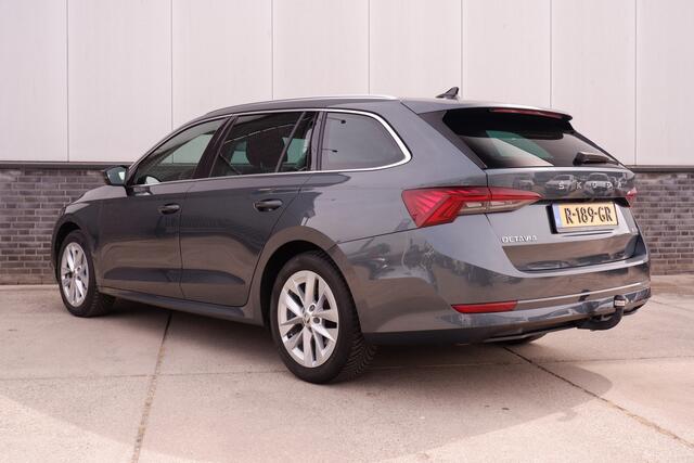 Skoda OCTAVIA Combi 1.5 e-TSI Business Edition Plus | Trekhaak | Head-Up | Carplay | LED | Sfeerverl. | Camera | Memory