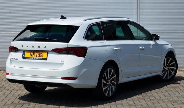 Skoda OCTAVIA Combi 1.4 TSI iV PHEV BUSINESS EDITION | PLUG IN HYBRID | 18'' L.M. | VIRTUEEL DASH | HEAD UP | MEMORY STOELEN | DODE HOEK ASSISTENT | ALL IN RIJKLAARPRIJS