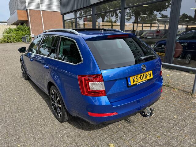 Skoda OCTAVIA Combi 1.0 TSI Greentech Style Business AUTOMAAT-DAK-STOELVERW