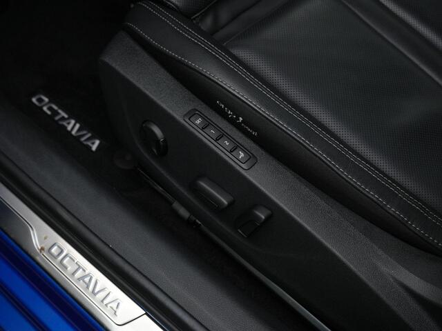 Skoda OCTAVIA Combi 1.4 TSI 204 pk DSG iV PHEV Style Business | Leder | Geheugen-/massagestoelen | Matrix LED | Head-up display | Stoelventialtie | Adaptief onderstel | Canton