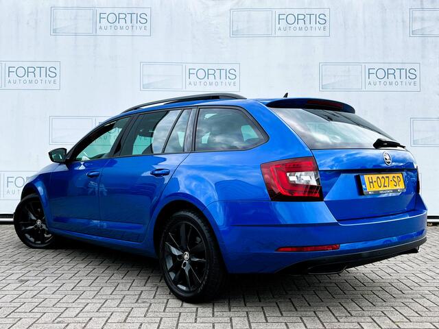 Skoda OCTAVIA Combi 1.5 TSI Greentech Sport Business NL AUTO | PANO | SPORTSTOELEN | CARPLAY |
