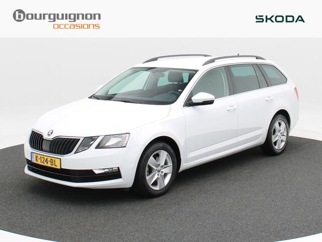 Skoda OCTAVIA Combi 1.5 TSi 150 Pk Automaat Business Edition | Climate Controle | Navigatie | Stoelverwarming | 16 Inch | Privacy Glass | Trekhaak | 115.850 Km!!