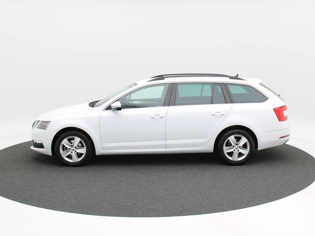 Skoda OCTAVIA Combi 1.5 TSi 150 Pk Automaat Business Edition | Climate Controle | Navigatie | Stoelverwarming | 16 Inch | Privacy Glass | Trekhaak | 115.850 Km!!